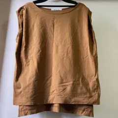 M.deux ブラウン ノースリーブ Tシャツ