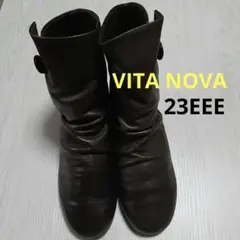 お値下げ(3800→2800) VITA NOVA 茶色 ショートブーツ