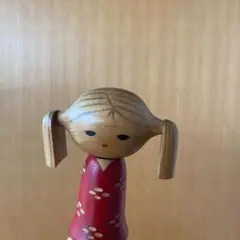 こけしとレトロな箱