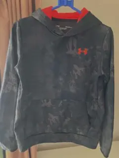 Under Armour アンダーアーマー　迷彩柄パーカー YLG