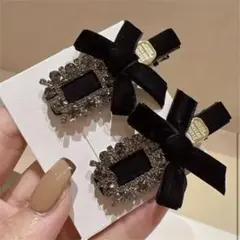 【新品】オススメ‼️ベルベットリボンのヘアクリップ ブラック 2個セット