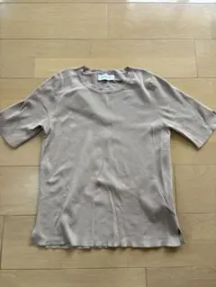 SIMPLICITE ベージュ 半袖 Tシャツ