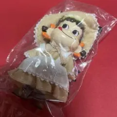 平成レトロ　不二家ペコちゃん人形