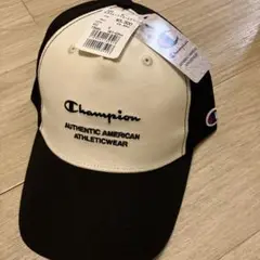 Champion ベースボールキャップ ホワイト/ブラック　Mサイズ