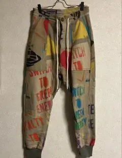ヴィヴィアン　総柄　マニフェスト　パンツ