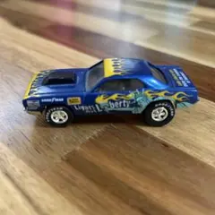 青い炎のグラフィック ミニカー