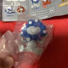 万博場内限定　海洋堂　ミャクミャクカプセルフィギュア　おすわり　EXPO2025