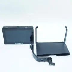 Item thumbnail for item 1036ec93-4b38-442d-9b4d-9390e8ca0661