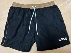 レア物！極美品【HUGO BOSS/ショートパンツ】水陸両用 メンズ Mサイズ