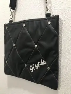 GlyPhS オリジナル blackダイヤ キルトstuds サコッシュ バッグ