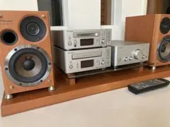 (ミニコンポその2)左右スピーカー、純正オーディオラック、インシュレーター