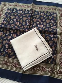 サンローラン白ロゴ刺繍ハンカチ&￼ペイズリー柄 シルクポケットチーフ