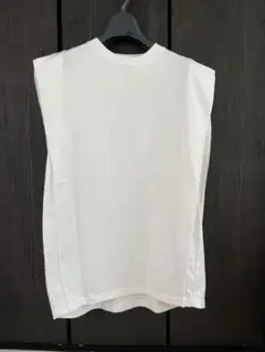 時間限定割引★美品・HYKE スリーブレスボックストップス
