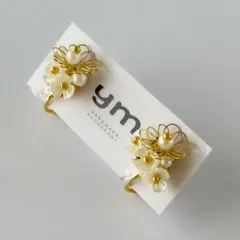 結婚式・セレモニーに華やぎを添える、お花のイヤリング（ハンドメイド）
