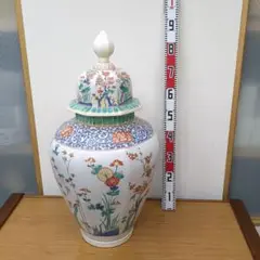 e3078 清朝 沈降壺 中国古陶器 色絵 蓋付壺 飾り壺 小壺