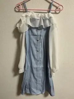 水色オフショルダーワンピース