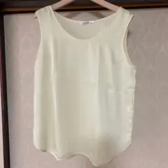 ノースリーブトップス　東京ブラウス
