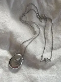 シルバー 卵型ペンダント ネックレス