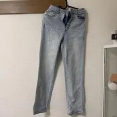 Item thumbnail for item e94a9b2d-101c-499e-b553-115d67ba5db2