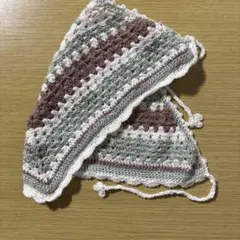 バブーシュカ　ハンドメイド かぎ針編み三角スカーフ