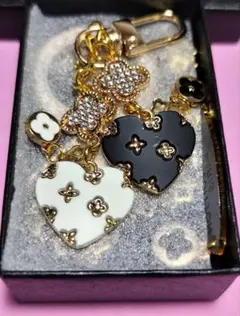 ゴールド ハート型 花型 チャーム キーホルダー 商品番号「XZ」