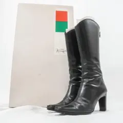 Item thumbnail for item c942ad81-d864-4a28-a85f-308016e58c14