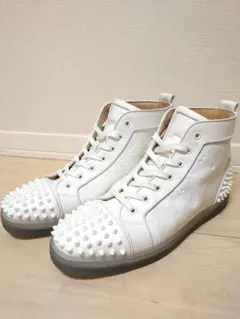 CHRISTIAN LOUBOUTIN Lou Spikes ルブタン 白