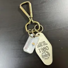 Stussy 1980年デザイン キーホルダー　HUFのカラナビセット