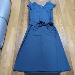 La TOTALITE ネイビー ワンピース