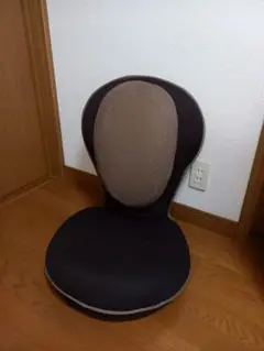 〖美品〗プロイデア 背筋がGUUUN 美姿勢座椅子