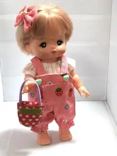 メルちゃん服サロペット　イチゴ