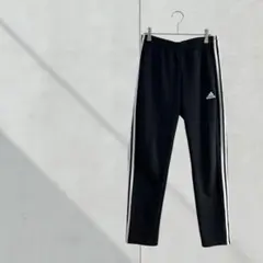 3648【adidas】ジャージ　ズボン　三本ライン　黒　Ｍ　スポーツ　運動