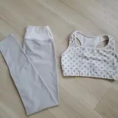 フィットネスウェアセット　XS
