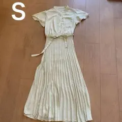 愛子さま着用　ワンピース
