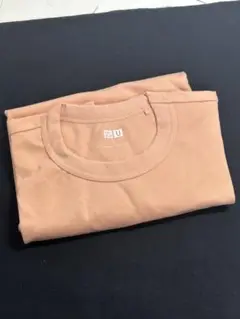 71417 ユニクロ　UNIQLO U 淡いオレンジ色　Tシャツ Lサイズ