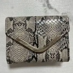 パイソン柄 三つ折り財布
