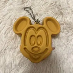 ディズニー　ミッキー　ワッフル　シリコンポーチ