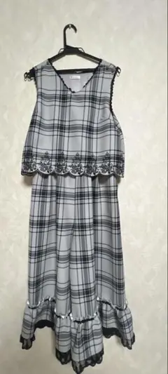 Item thumbnail for item d17c9599-342d-48ae-9ac7-d3bf2b987932