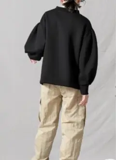 グレディブリリアン　黒　ダンボールハイネックタック　　38