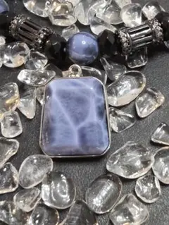 Item thumbnail for item 0e90dabb-d982-4a8c-9699-f511700bad4f