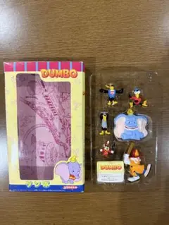 ダンボ　ディズニーフィギュア
