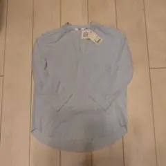小さいサイズ　ユニクロ　新品未使用トップス