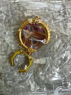 Item thumbnail for item 45cce6f3-2e0f-42bd-b672-6f8592ec8497