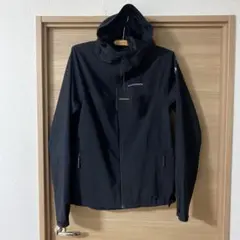 ピークパフォーマンス マウンテンパーカー 未使用品