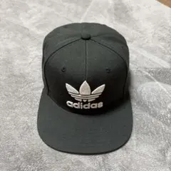 adidas ベースボールキャップ 黒