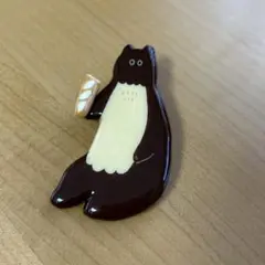 nanika くま　ブローチ　ハンドメイド　動物