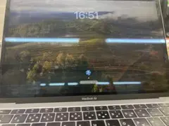 MacBook Air (yogiboステッカー付き)
