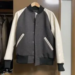 スタジアムジャンパー