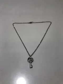 GUCCI 鍵ネックレス