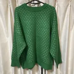 新品　クルーネック　ニット セーター　緑色